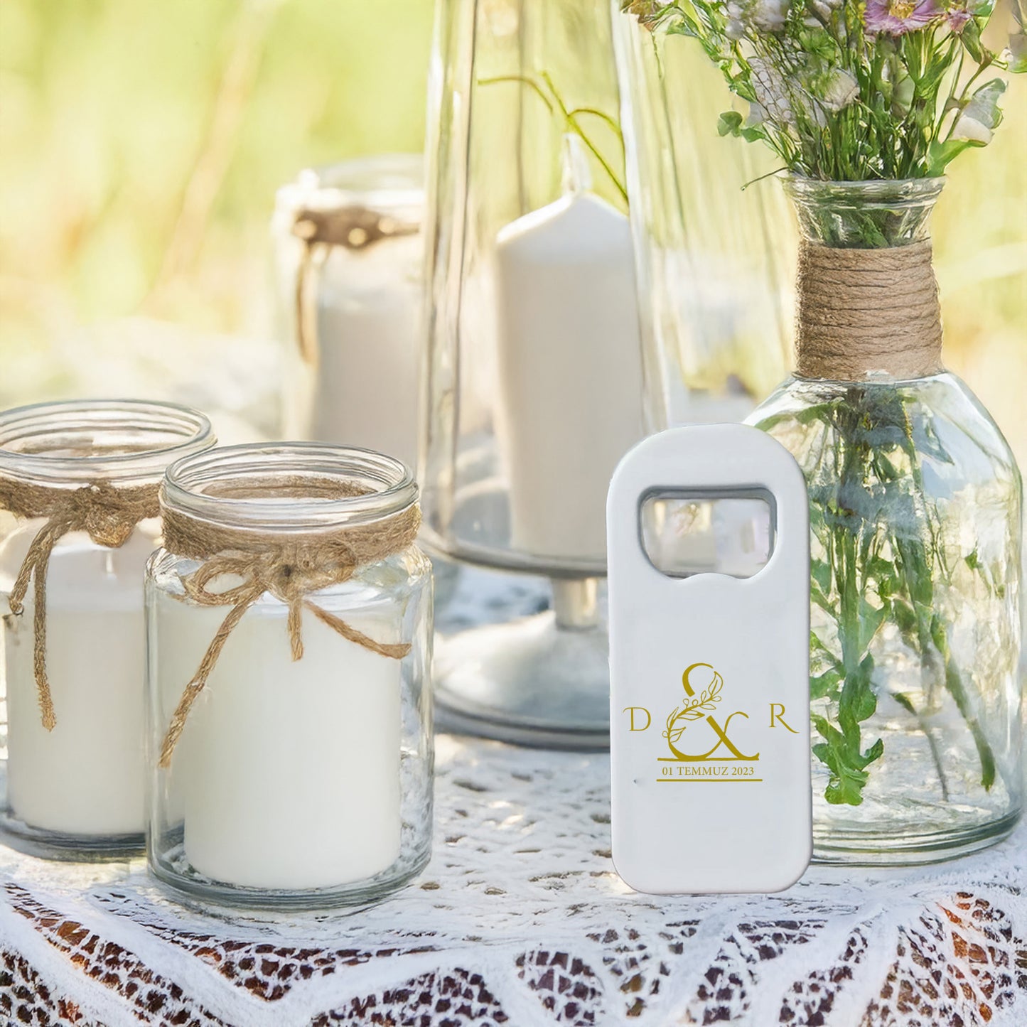 Gold Renkli Minimal Tasarımlı – Kişiye Özel Plastik Açacak Magnet