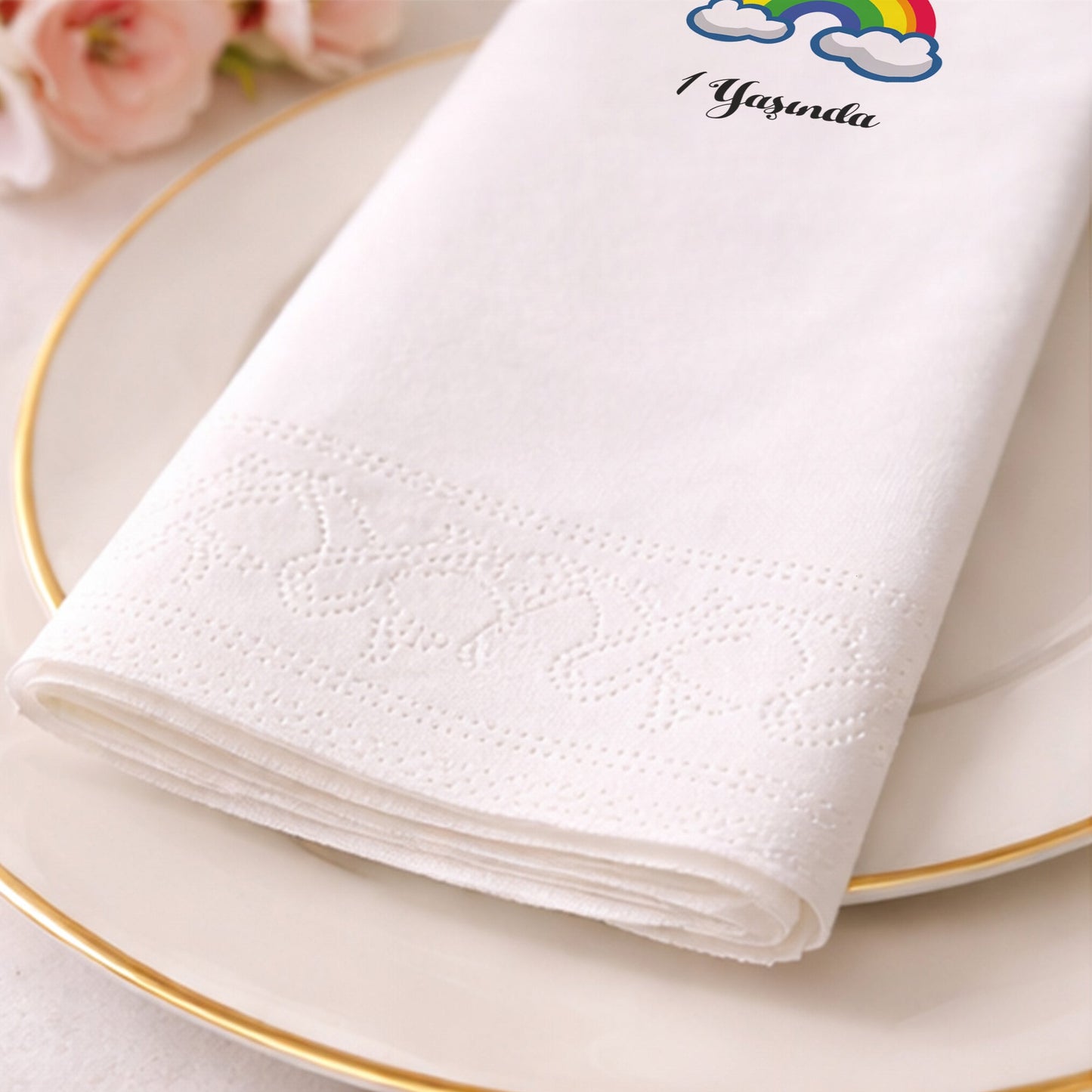 1 Yaşında Gökkuşağı Temalı İlk Yaş Kutlama Peçetesi