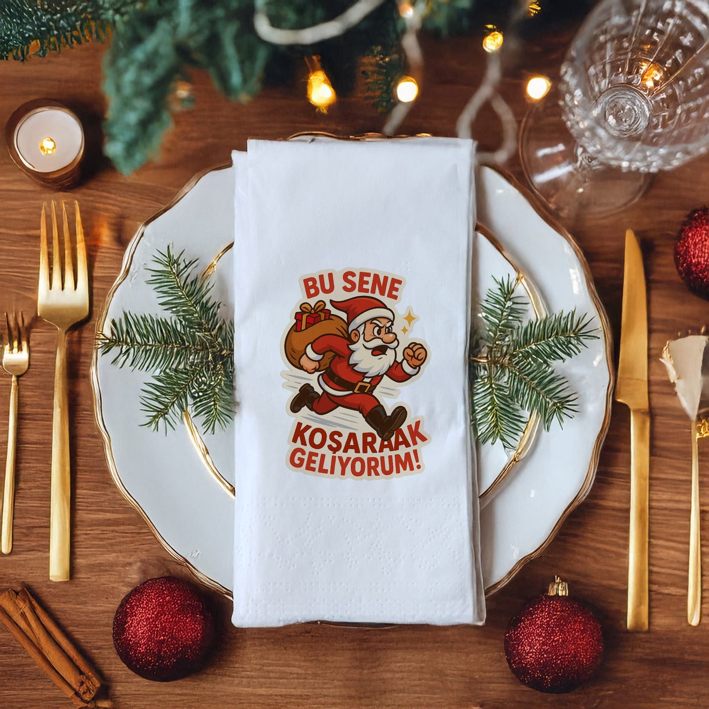 Koşan Santa “Bu Sene Koşarak Geliyorum!” Komik Yılbaşı Peçetesi – 33x33 cm, 20’li Paket