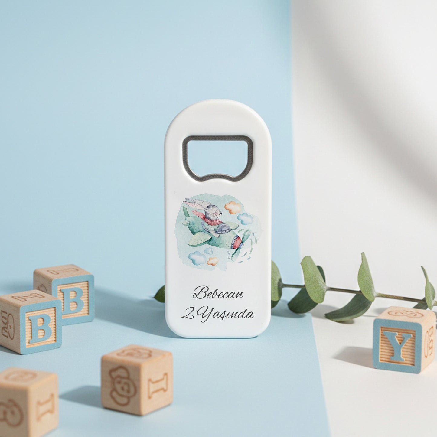 Kişiye Özel Tavşan Uçak Temalı Açacak Magnet | İsimli Çocuk Doğum Günü Hediyelik