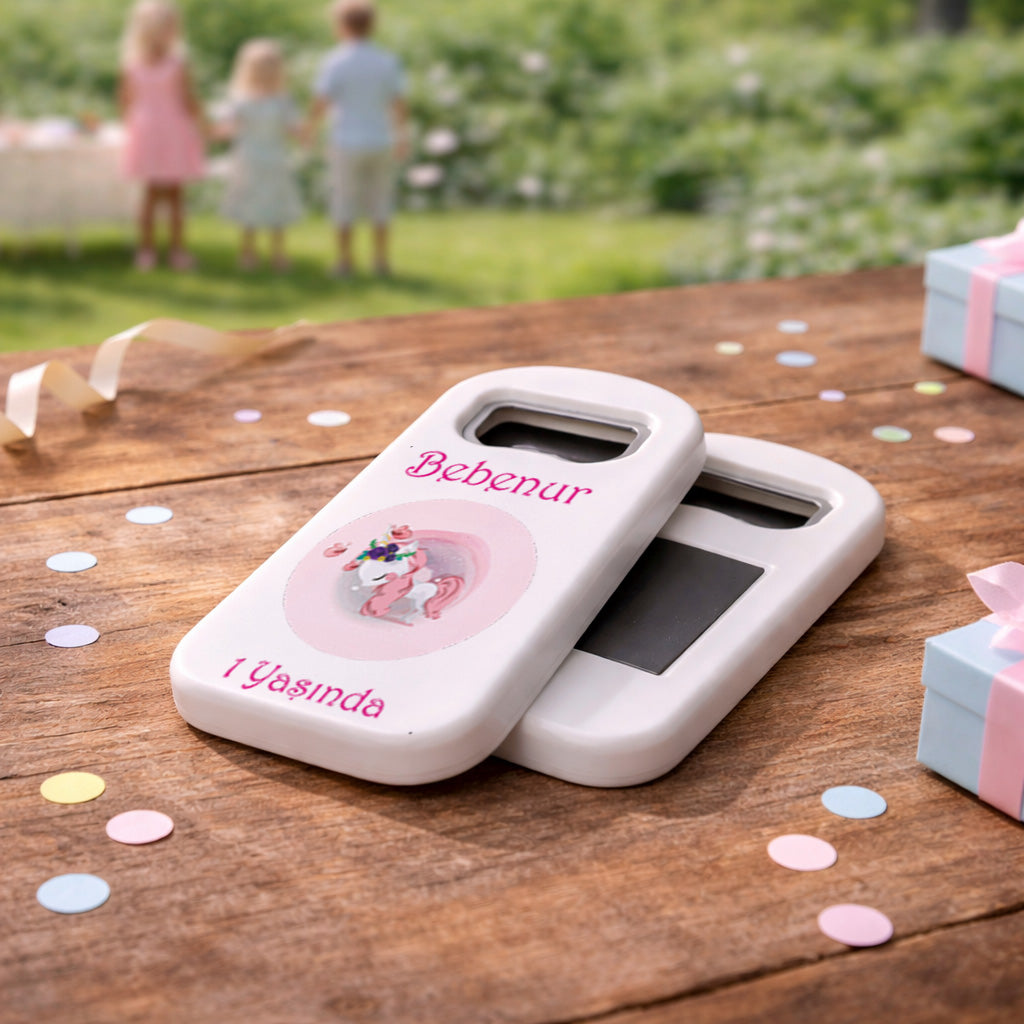 Unicorn Temalı Açacak Magnet – Kişiye Özel İsimli 1 Yaş Kız Çocuk Doğum Günü Hediyelik