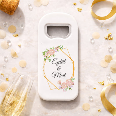 Pudra Gül Desenli Düğün Magnet Açacak | Gold Geometrik Çerçeveli İsim Baskılı