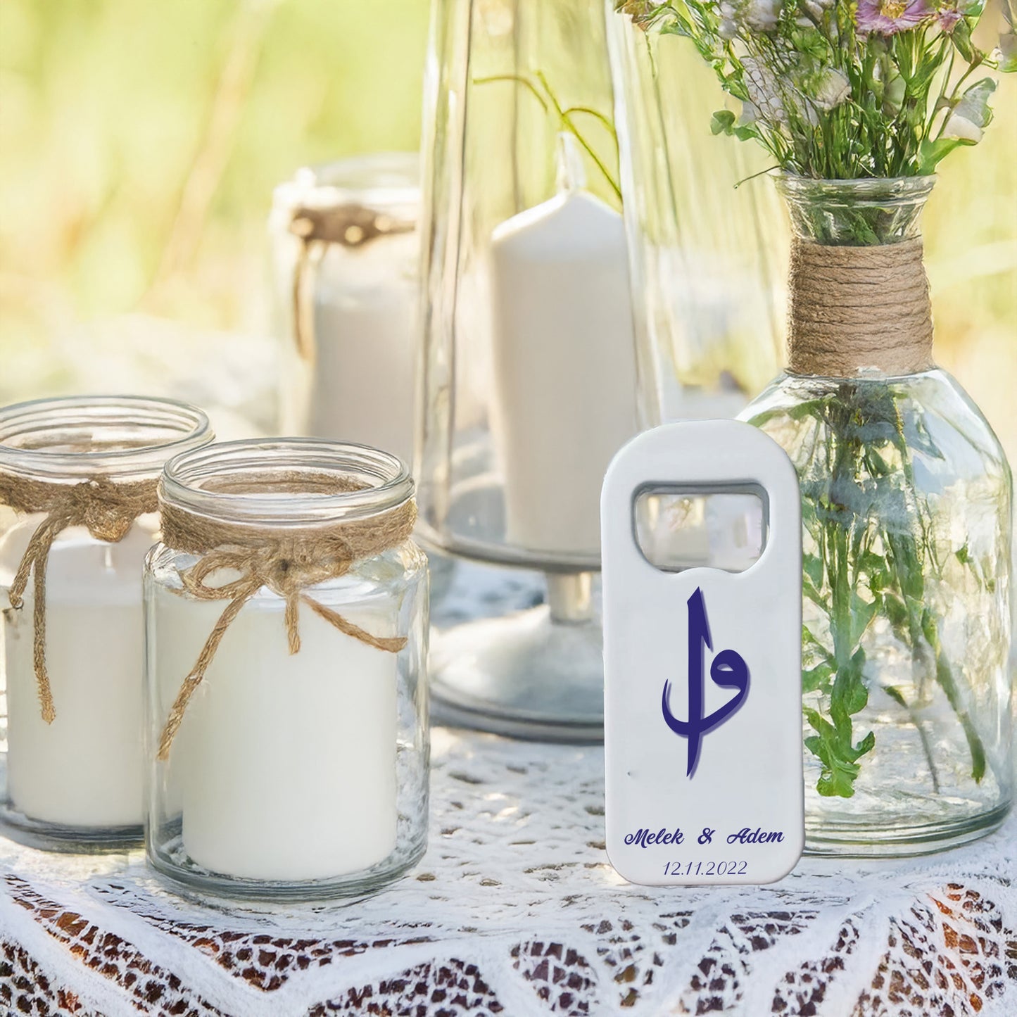 Lacivert Vav Harfli Tasarımlı – Kişiye Özel Plastik Açacak Magnet
