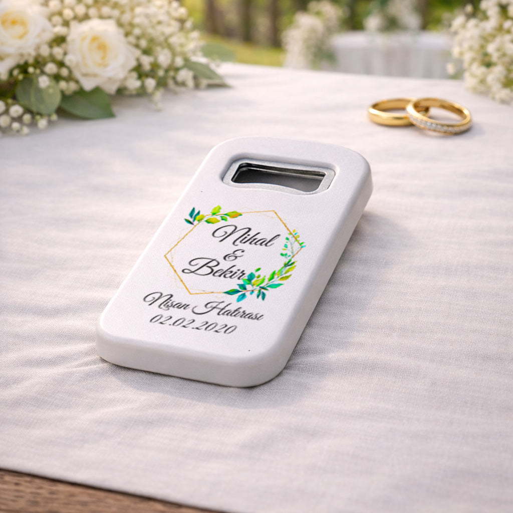 Minimal Yeşil Yapraklı Nişan Magnet Açacak | Altın Çerçeveli Kişiye Özel