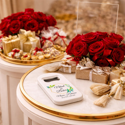 Minimal Yeşil Yapraklı Nişan Magnet Açacak | Altın Çerçeveli Kişiye Özel