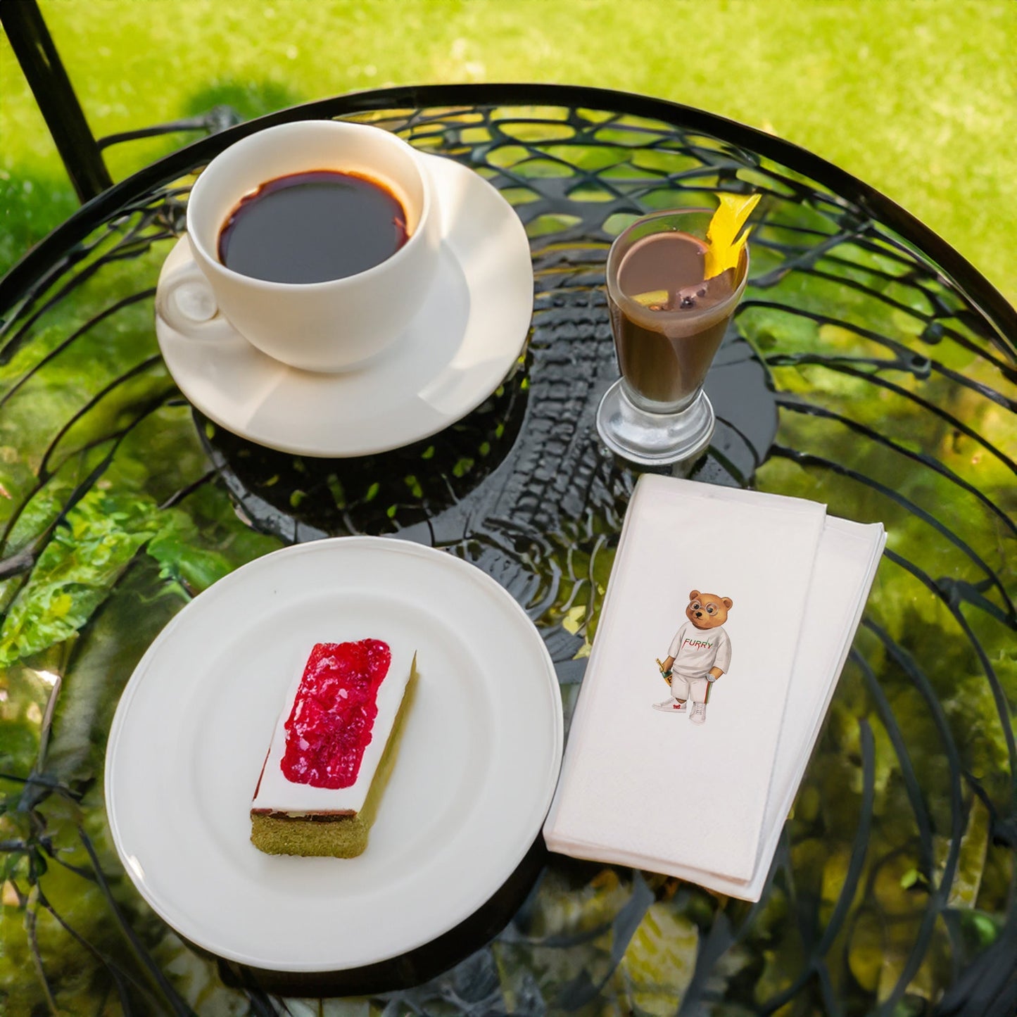 Şampanyalı Ayıcık Baskılı Kağıt Peçete 33x33 cm Solventsiz, İpeksi Dokulu – Kidzia