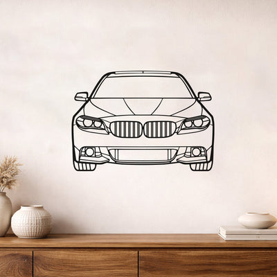 BMW 5 Series F10 Metal Duvar Tablosu – Elektrostatik Siyah Boyalı Ön Görünüm Otomobil Dekoru