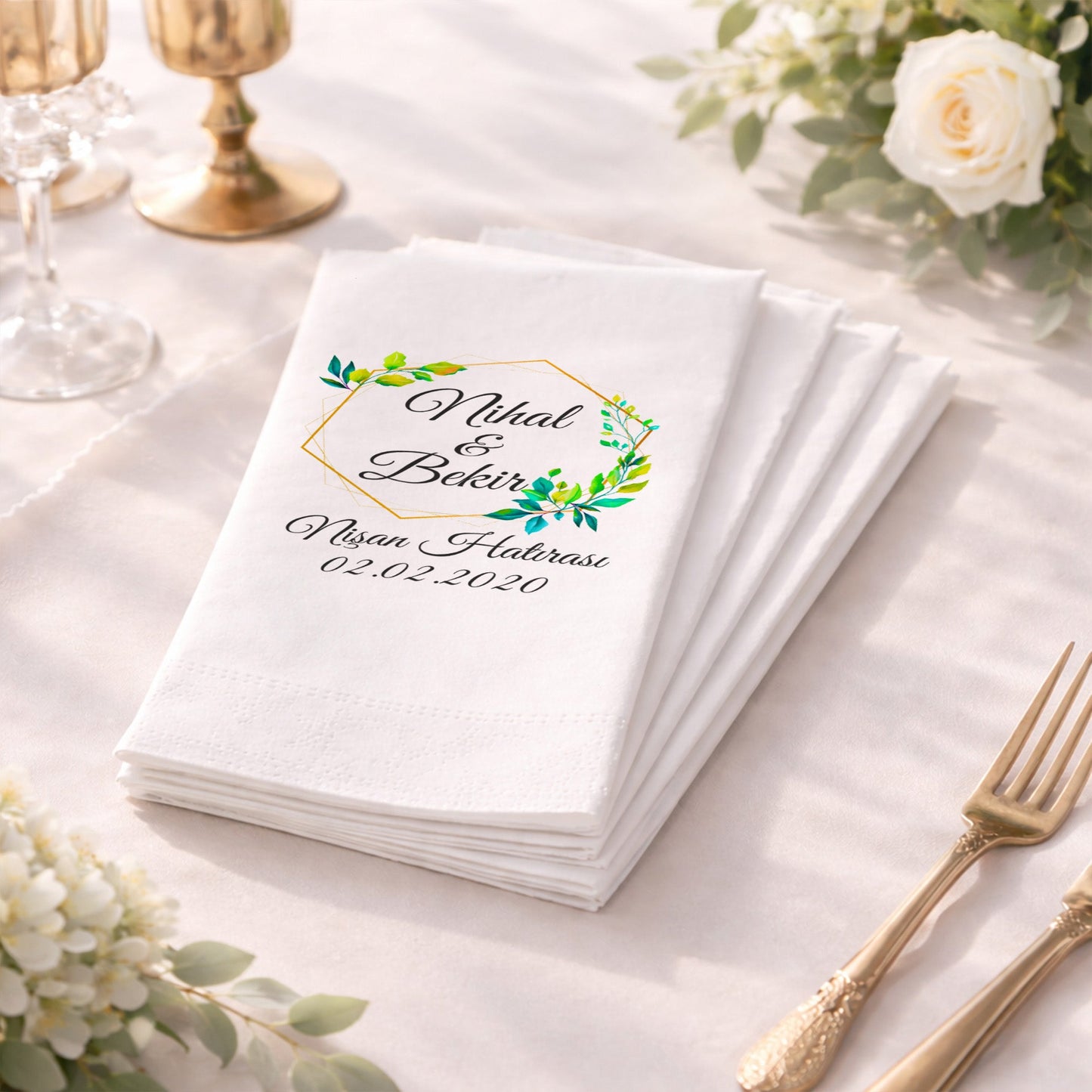 Altın Çerçeveli Yeşil Yapraklı Nişan Baskılı Peçete