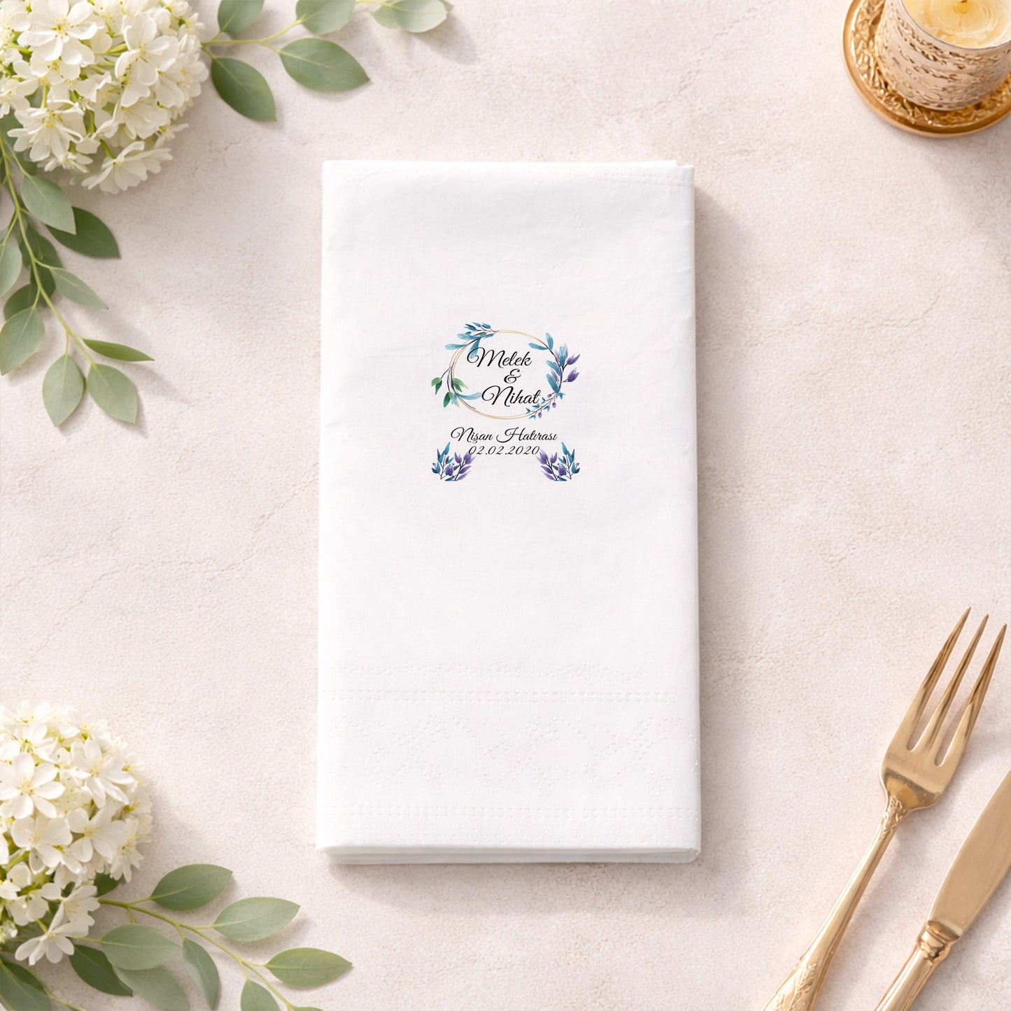 Yaprak Çelenkli İsimli Nişan ve Düğün Baskılı Özel Gün Peçetesi