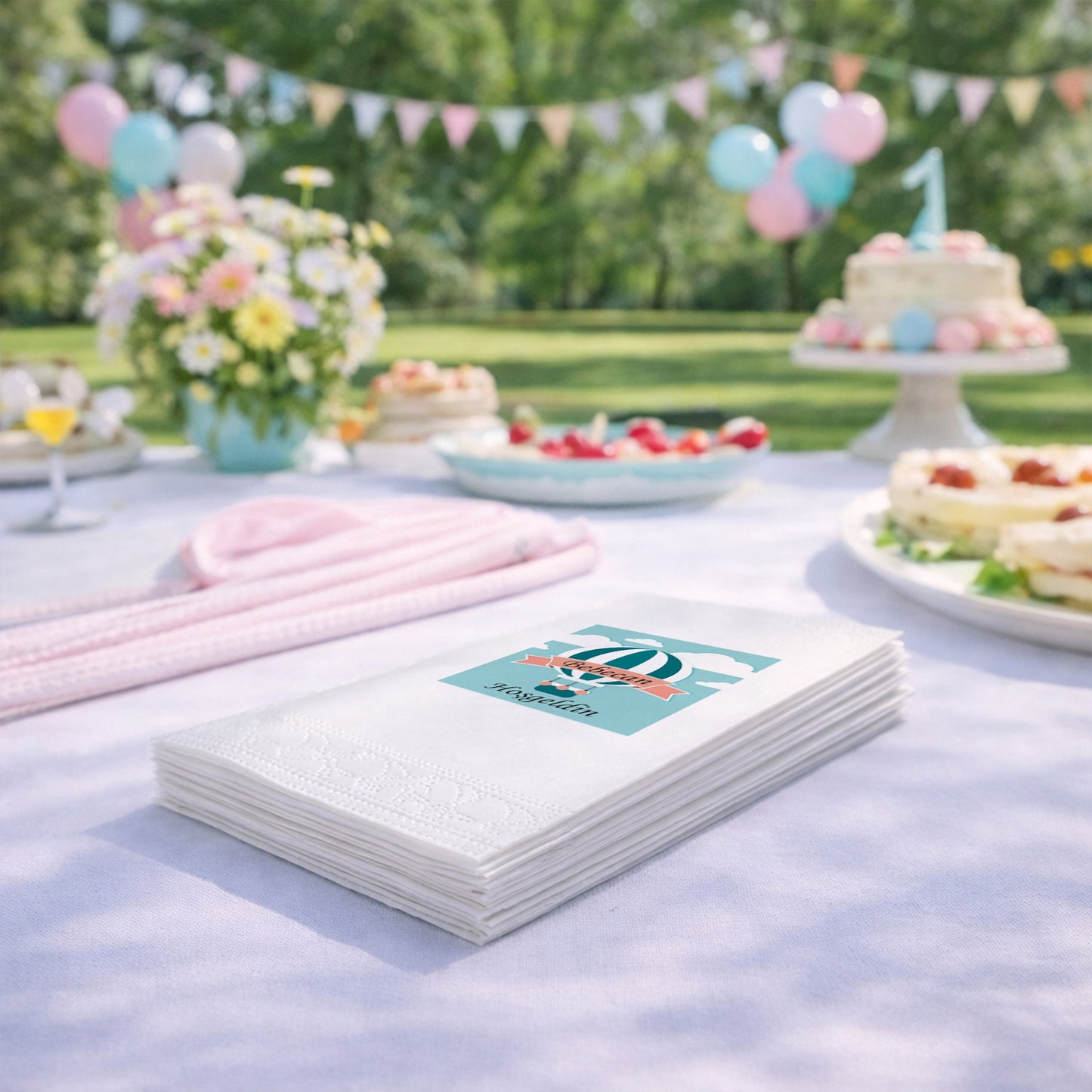 Pembe Balon Temalı Kişiye Özel Kız Bebek Hoş Geldin Peçetesi