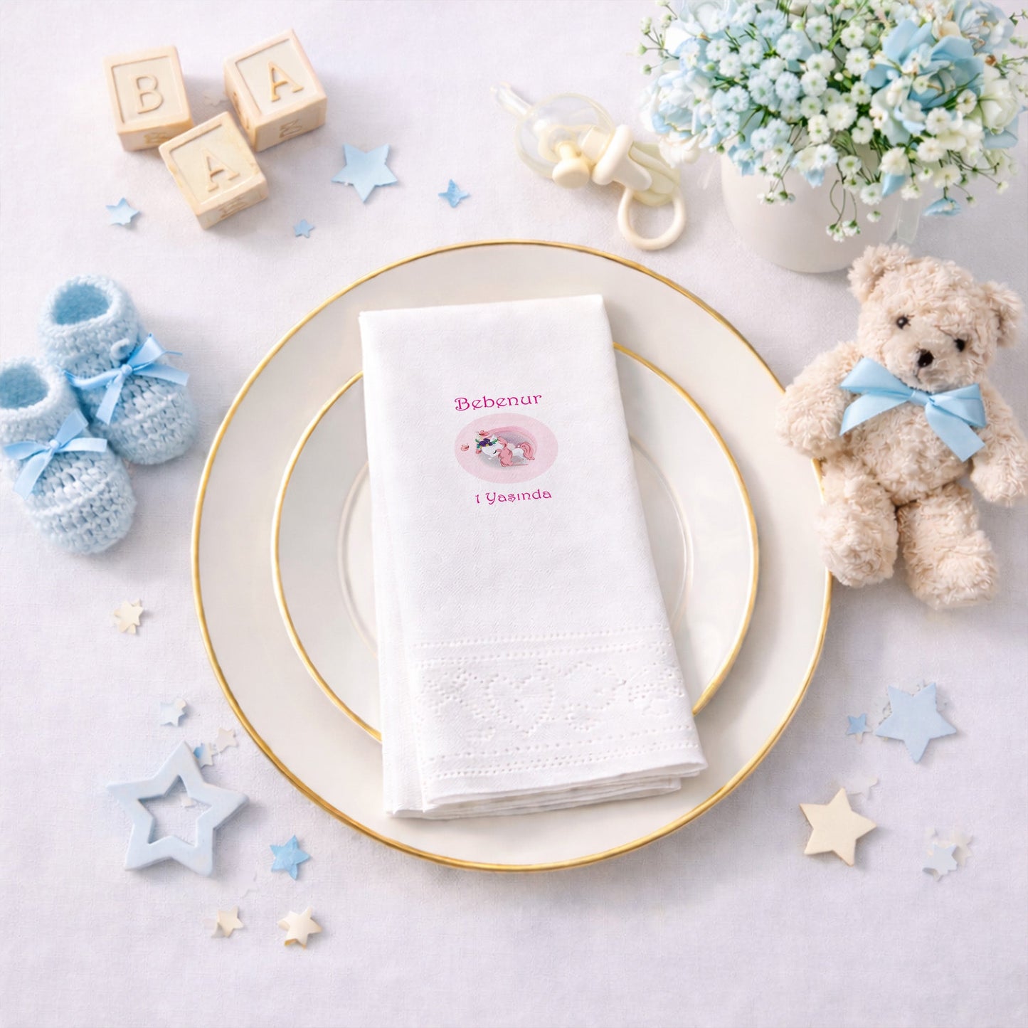 Bebenur Pembe Unicorn Temalı 1 Yaş Doğum Günü Parti Peçetesi