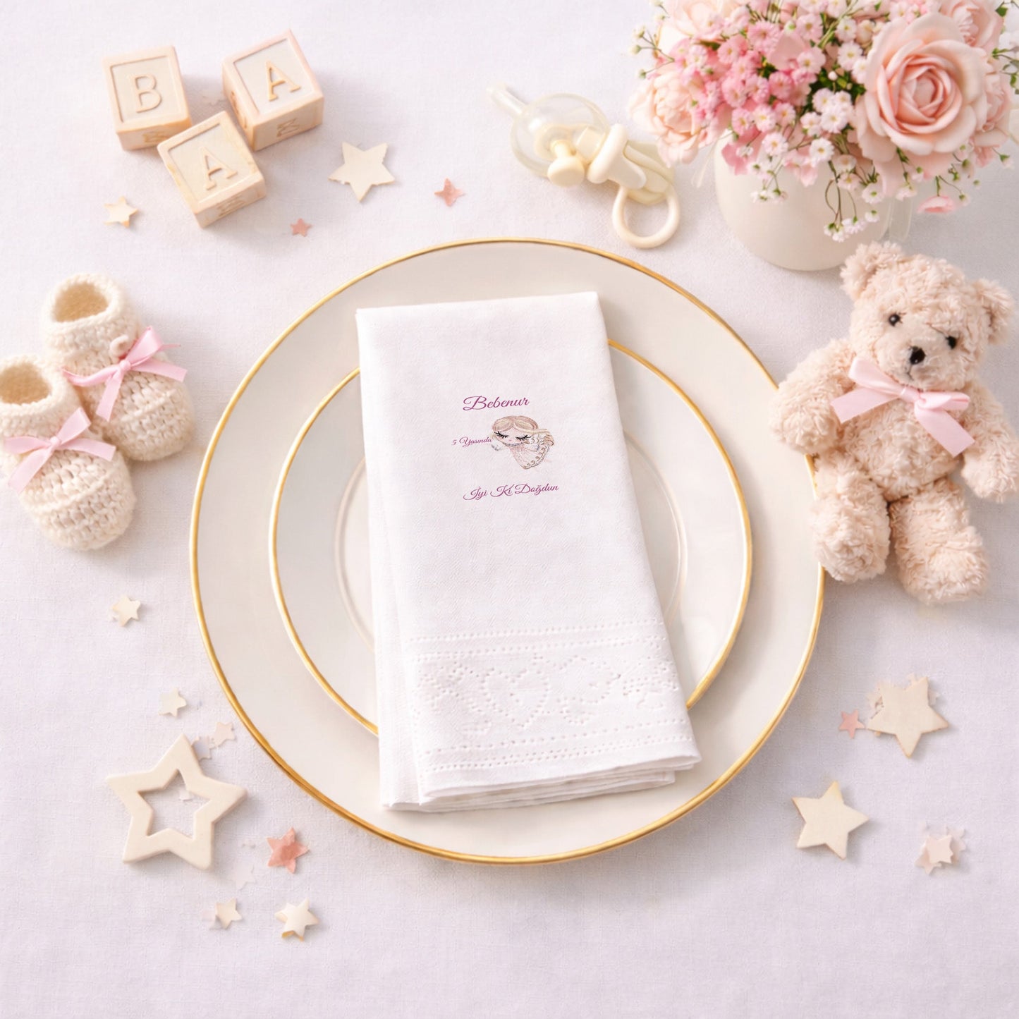 Bebenur 5 Yaş Melek Figürlü İyi Ki Doğdun Parti Peçetesi