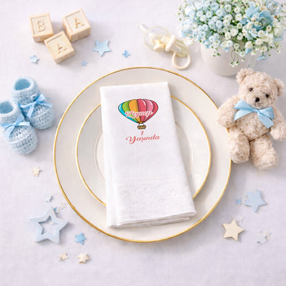 Renkli Uçan Balon Temalı Zeynep 1 Yaş Parti Peçetesi