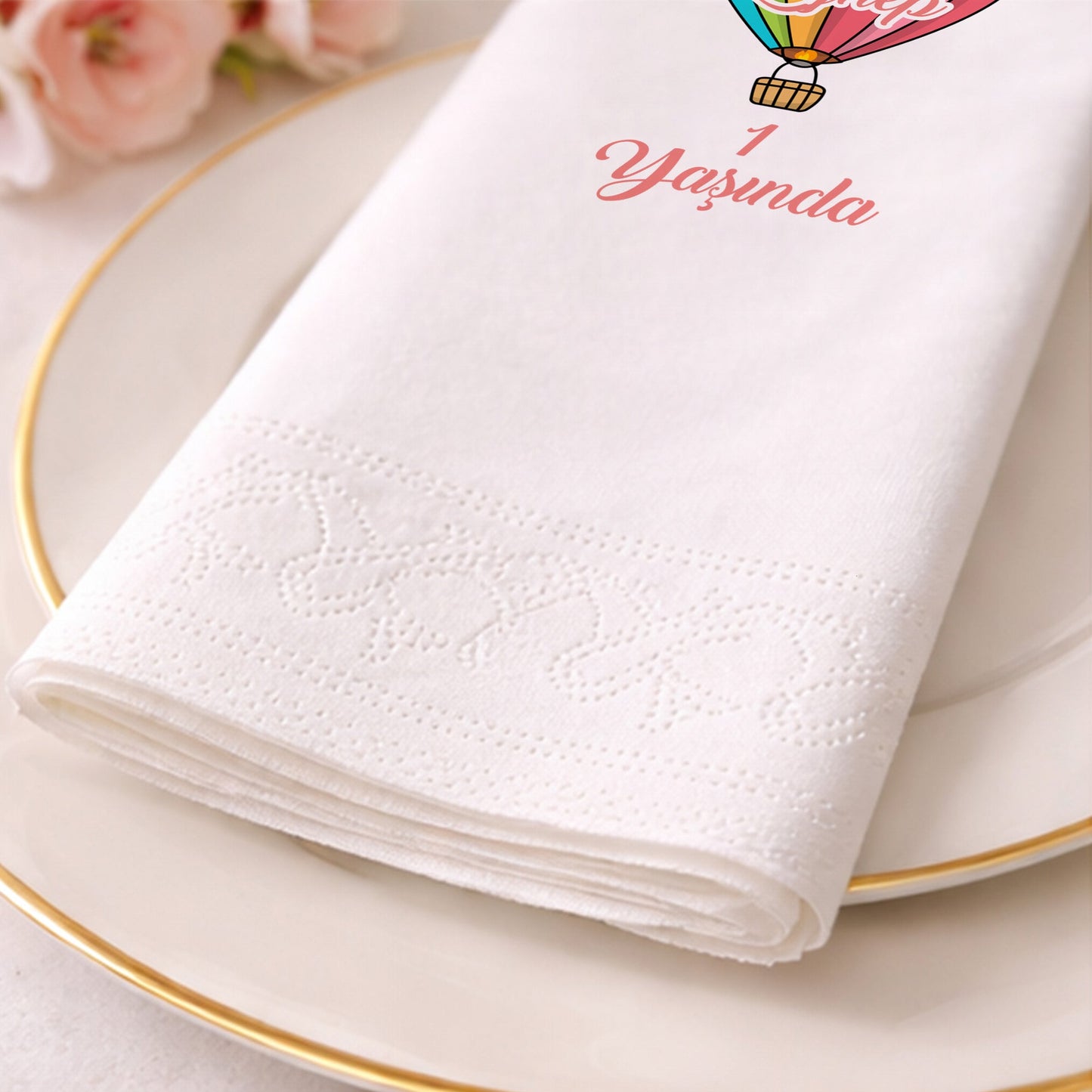 Renkli Uçan Balon Temalı Zeynep 1 Yaş Parti Peçetesi