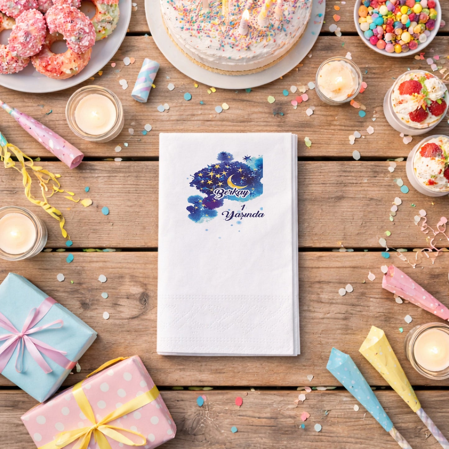 Berkay 1 Yaşında Ay ve Yıldız Temalı Gece Gökyüzü Peçetesi