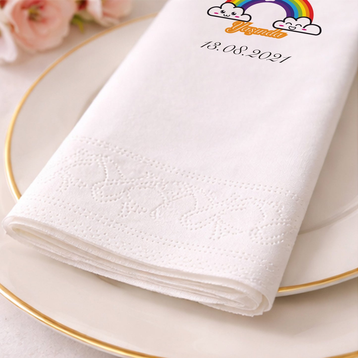 Zeynep Yade 1 Yaşında Tarihli Gökkuşağı Temalı Özel Peçete