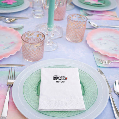 Kırmızı Beyaz Otobüs Temalı Şehir Konseptli Peçete