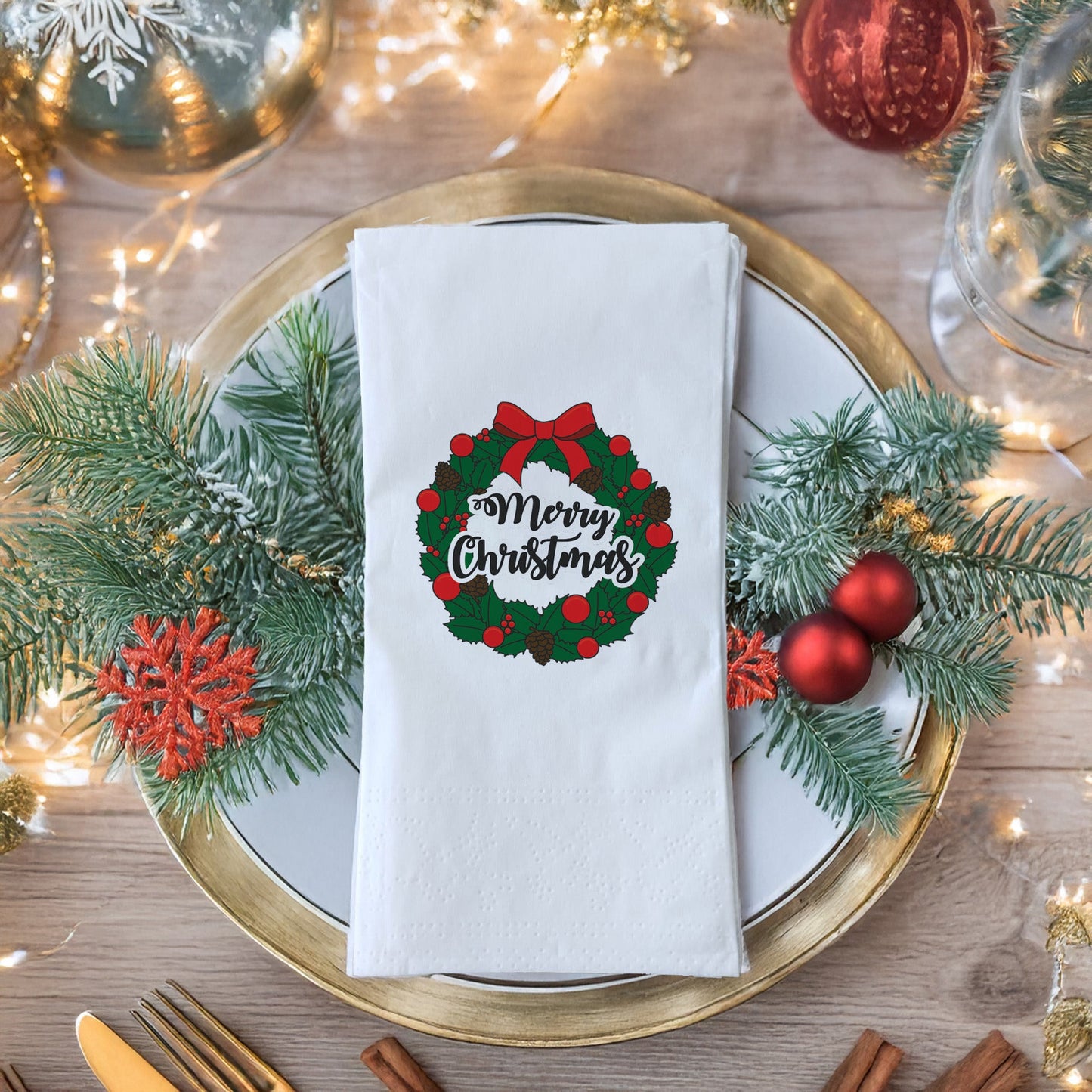 Klasik Merry Christmas Çelenk Baskılı Yılbaşı Peçetesi – 33x33 cm Çift Katlı, 20’li Paket