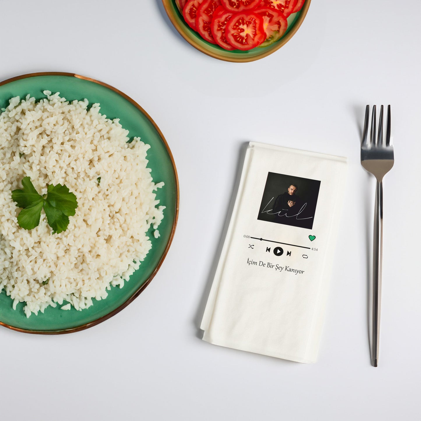 Kidzia İçim De Bir Şey Kanıyor Şarkı Sözü Temalı Baskılı Peçete – 20’li Paket, 33x33cm Çift Katlı