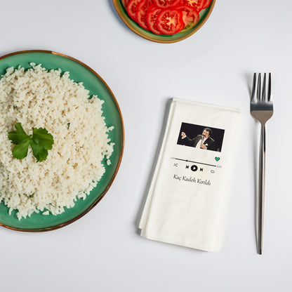 Kaç Kadeh Kırıldı Şarkı Temalı Baskılı Peçete – 33x33 cm | 20’li Paket