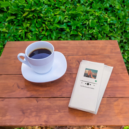 “Tut Elimi Buradan Gidelim” Şarkı Temalı Baskılı Peçete – 33x33 cm, 20’li Paket