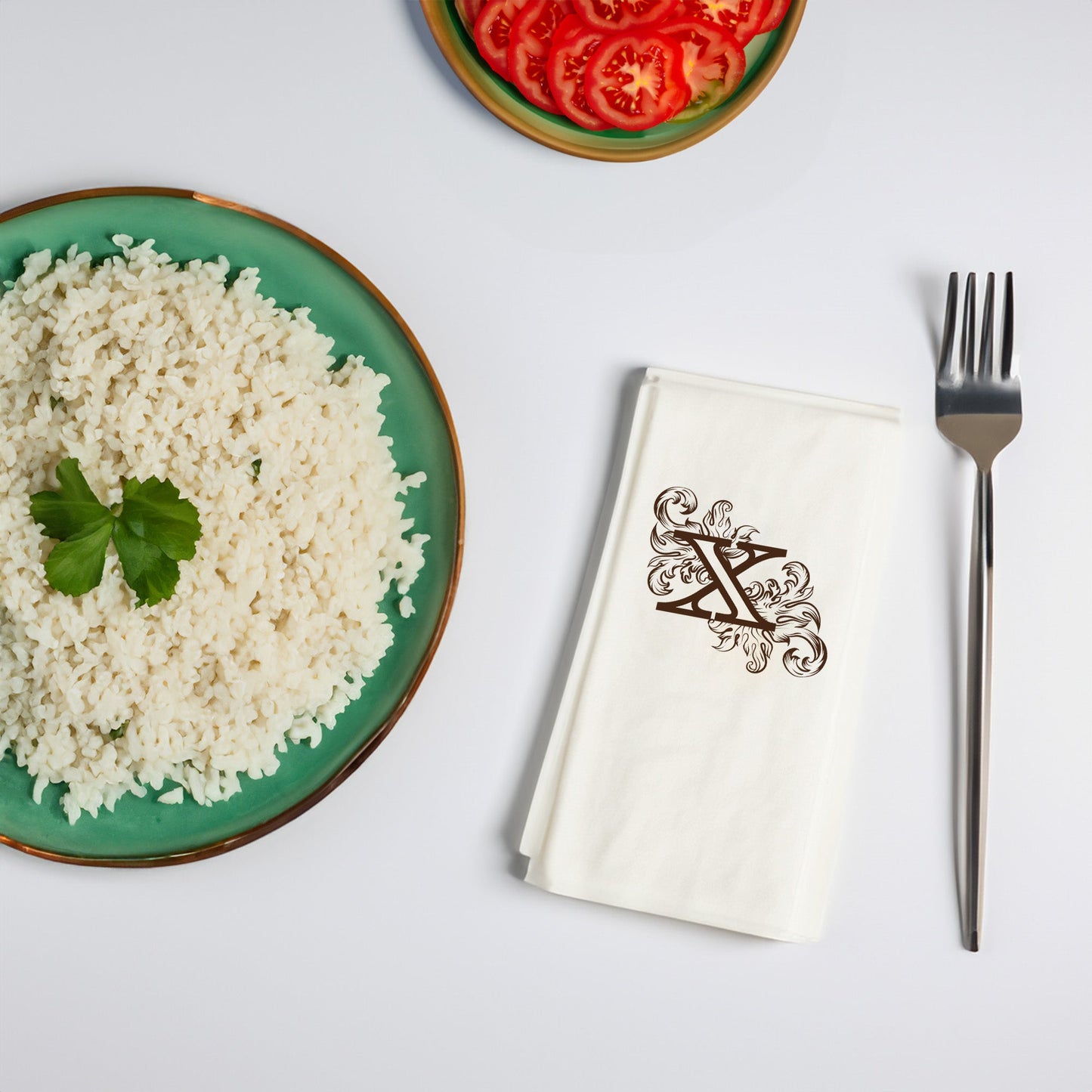 X Harfi Monogram Desenli Baskılı Peçete – 33x33cm Çift Katlı, Şık Garson Katlama (20’li Paket)