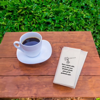 Kahve Desenli Baskılı Peçete – Minimal Cezve ve Fincan Tasarım