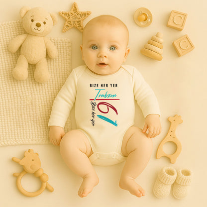 Kişiye Özel Bebek Zıbını – Trabzon Bordo Mavi Tasarım | 1–36 Ay