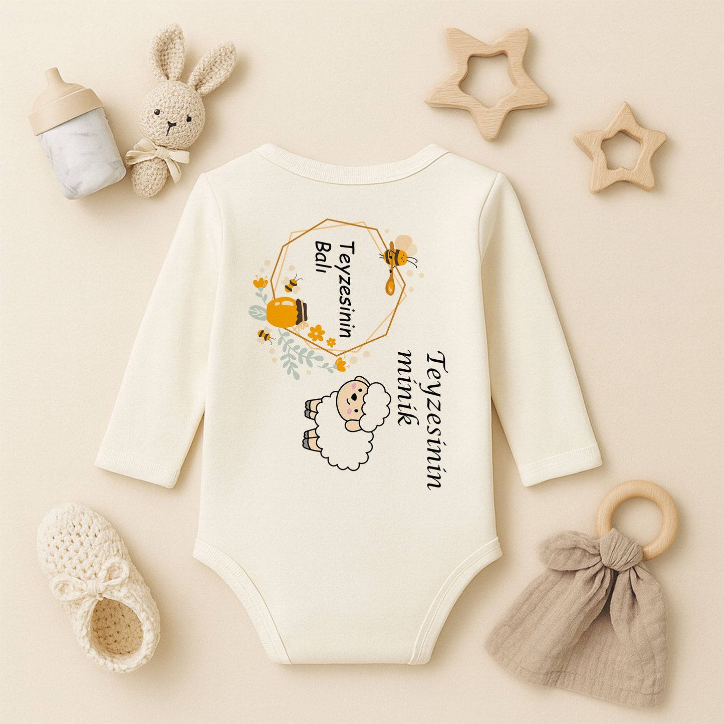 Kişiye Özel Bebek Zıbını – Bal Arısı & Kuzucuk Tasarım | 1–24 Ay