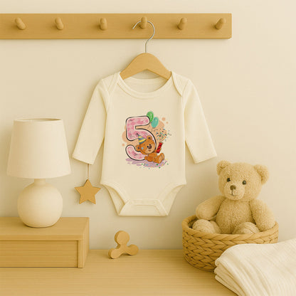 Kişiye Özel Doğum Günü Bebek Zıbını – 5 Yaş Ayıcık Tasarım | 1–36 Ay